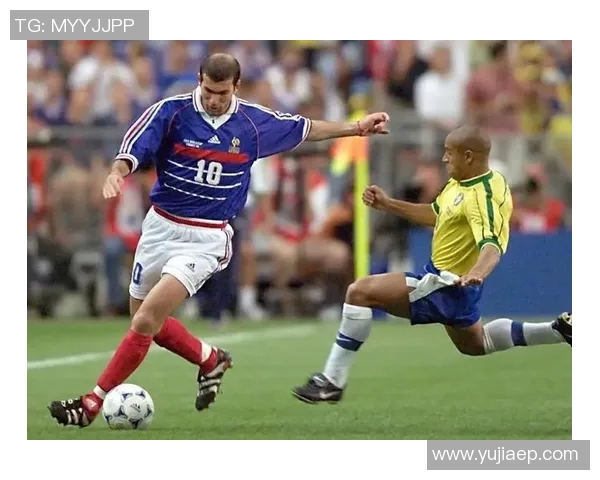 21号足球明星现役球员盘点与精彩表现分析