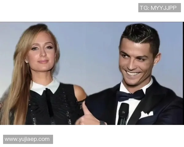 意大利足球明星与女友甜蜜生活揭秘引发球迷热议与关注 意大利足球明星与女友甜蜜生活揭秘引发球迷热议与关注