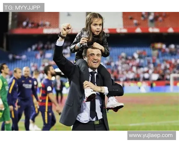 大卫路易斯的足球传奇之路与场外生活的精彩瞬间