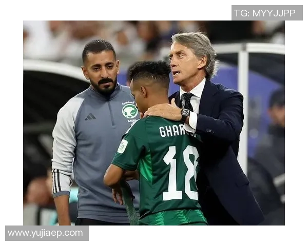 足球明星门将圣卡的传奇之路与精彩瞬间回顾