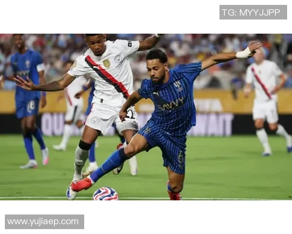 足球明星吃瓜大揭秘精彩瞬间合集让你一睹球场背后的趣事与花絮